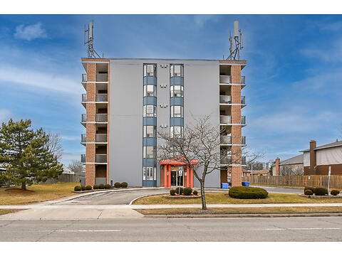 870 Upper Wentworth St. #402 virtual tour image