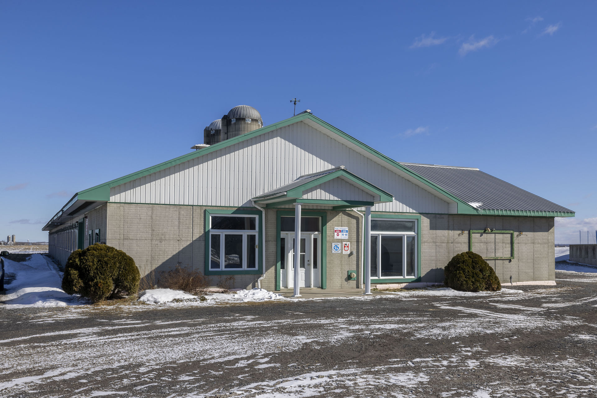 Virtual tour of 2718 County Rd 3, St Isidore, Ontario