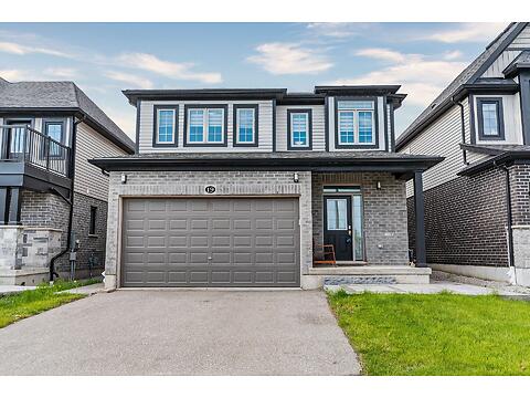 19 Beauchamp Dr virtual tour image