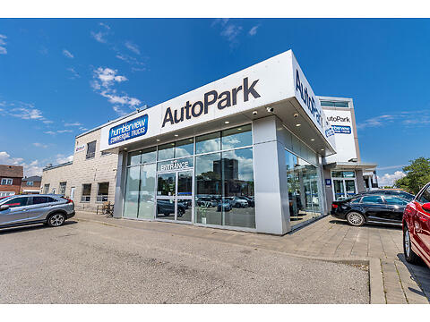 225 Dundas St E virtual tour image