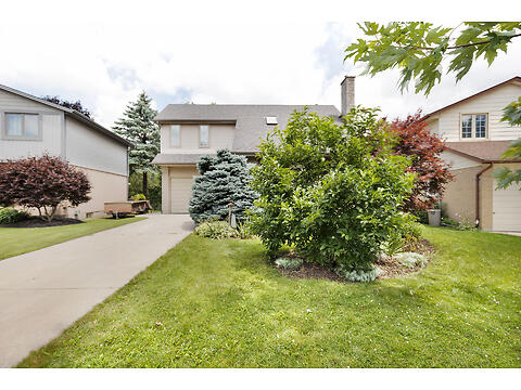 68 Fox Hollow Cres virtual tour image