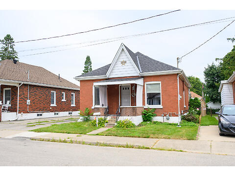 17 Elliott Avenue virtual tour image