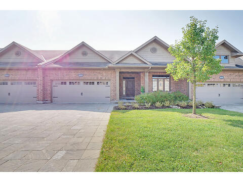 3447 Morgan Cres virtual tour image