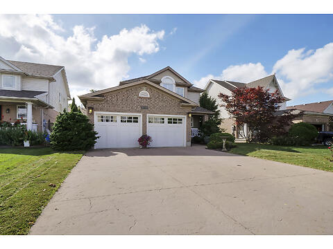 15 Bellrock Cres virtual tour image