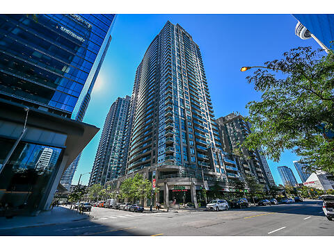 30 Grand Trunk Cres. #709 virtual tour image