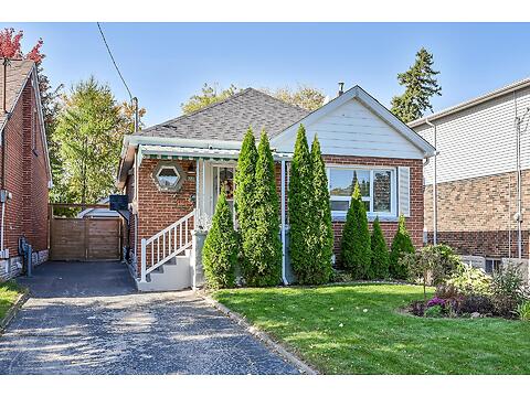 130 Garside Ave S virtual tour image