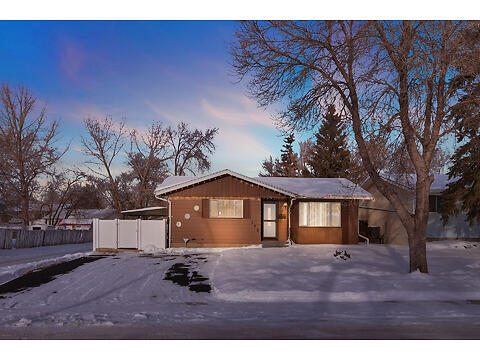 195 Magee Crescent virtual tour image