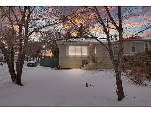 4801 8th Ave. virtual tour image