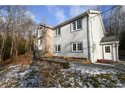 74 Stone Mount Drive virtual tour image