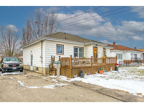 471 Geneva St, St. virtual tour image