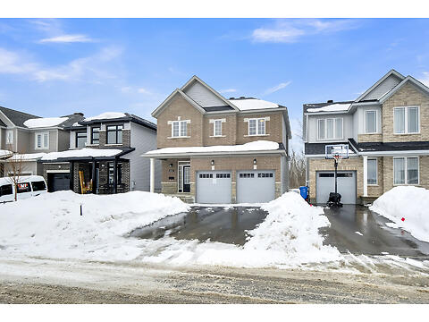 653 Persimmon Way virtual tour image