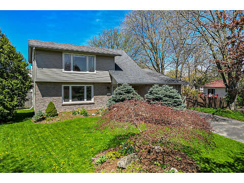 949 Farnham Place virtual tour image