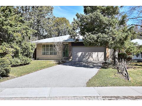 125 Fred Varley Drive virtual tour image