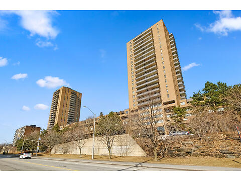2507-515 St Laurent Boulevard virtual tour image