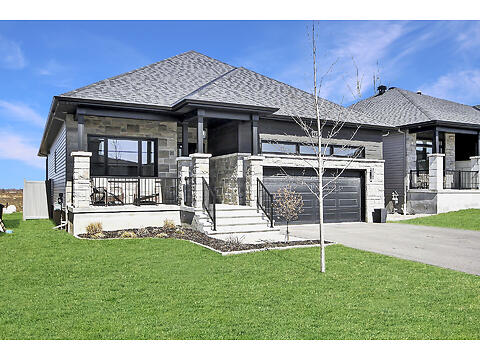 389 Moonlight Dr virtual tour image