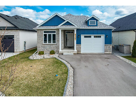 4238 Village Creek Drive virtual tour image