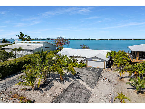 1060 W Shore Dr virtual tour image