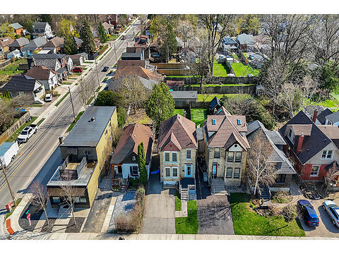 69 Briscoe Street East virtual tour image