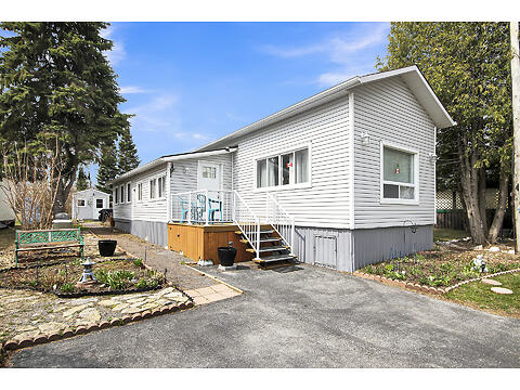 241 Park Crescent virtual tour image