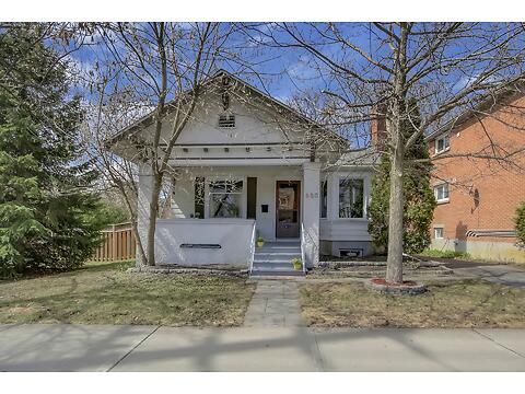650 Churchill Avenue N virtual tour image