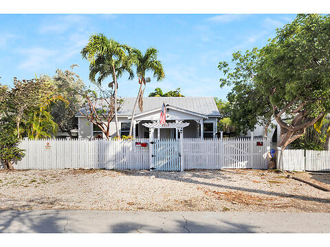 2211 Staples Ave virtual tour image