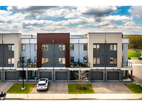 #9-115 Shoreview Place virtual tour image