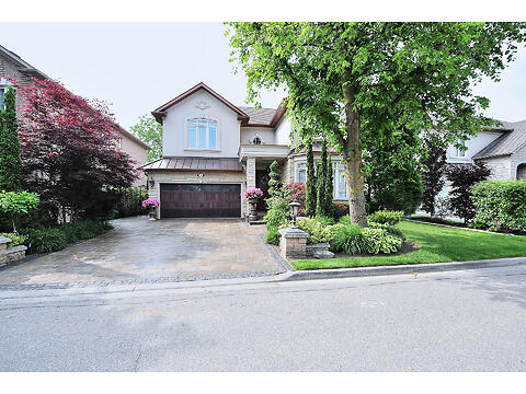 111 Arista Gate virtual tour image