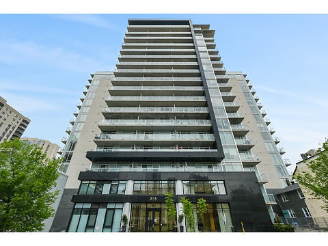909-255 Bay Street virtual tour image