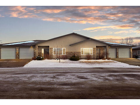 #1 - 1590 4th Ave NW virtual tour image