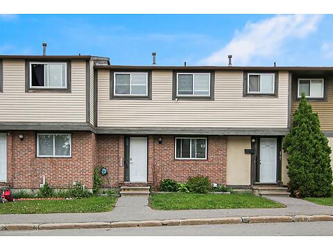 2699 Pimlico Crescent virtual tour image
