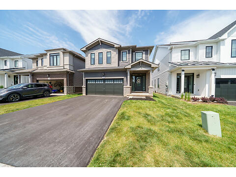 68 Starfire Cres virtual tour image