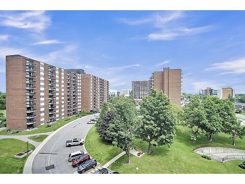 210-1505 Baseline Road virtual tour image
