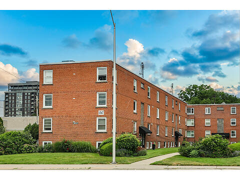 1347 Lakeshore Rd #37 virtual tour image