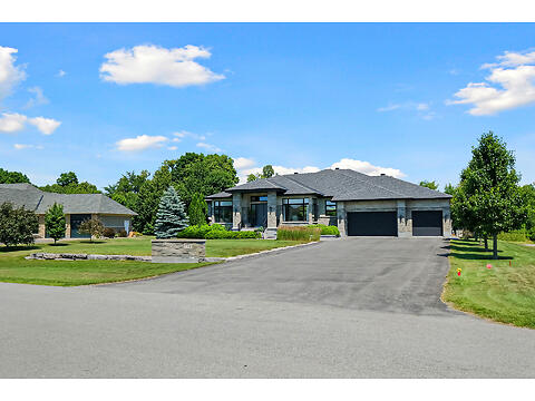 772 McManus Avenue virtual tour image