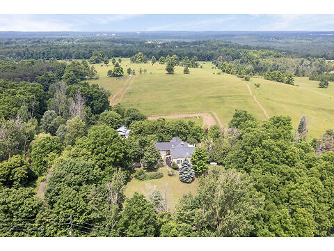 5595 25 Side Rd virtual tour image