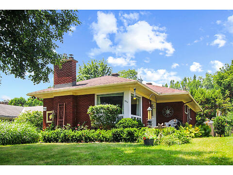 992 Neville Street virtual tour image