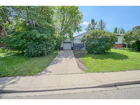 825 68 Ave SW virtual tour image