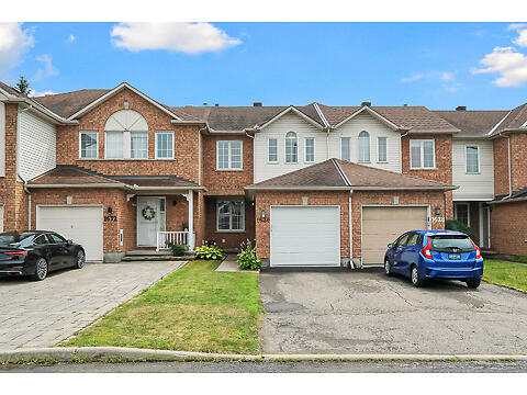 1630 Marley Crescent virtual tour image
