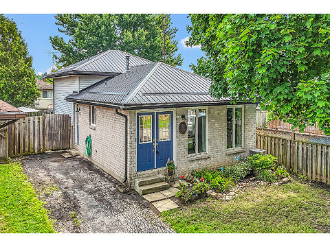 44 Ravine Cres. virtual tour image