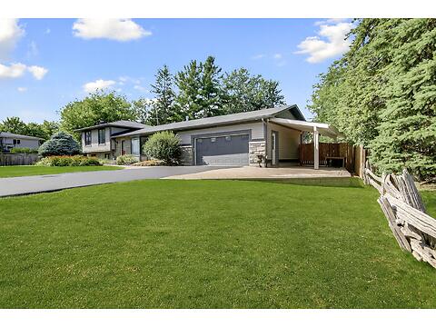 1079 Christopher Drive virtual tour image