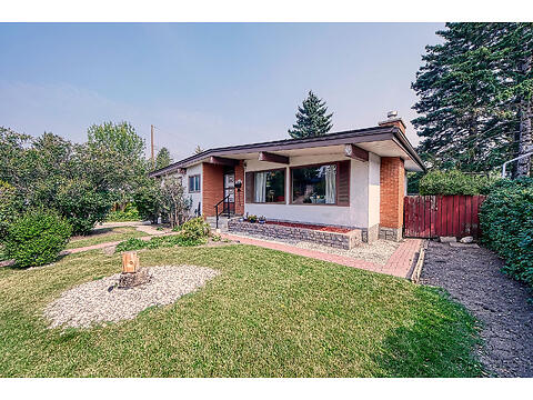 10212 8 St SW virtual tour image