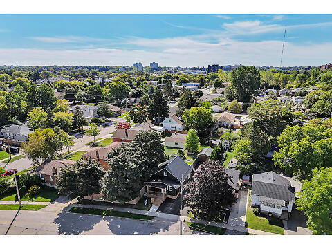 31 Briscoe St W virtual tour image