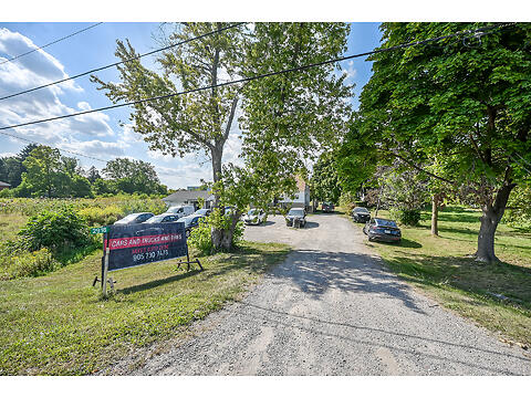 2918 Upper James St. virtual tour image