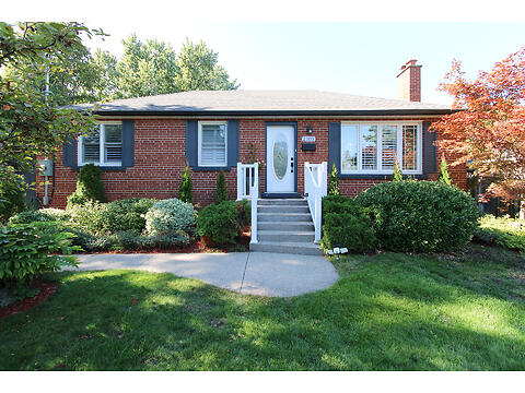 2105 Maplewood Blvd virtual tour image