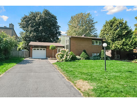 14 Chimo Drive virtual tour image