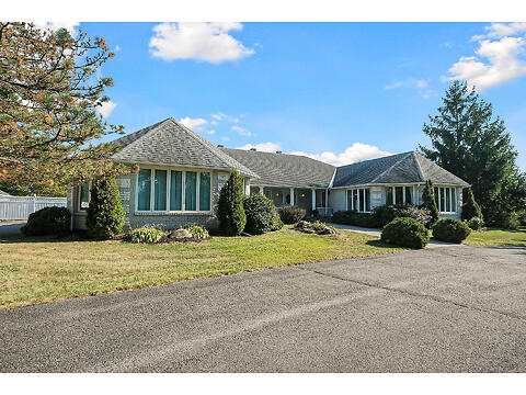 461 Campbells Side Road virtual tour image