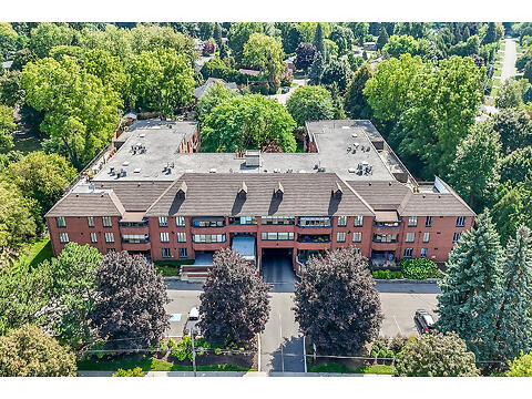 150 Wilson St W PH1 virtual tour image