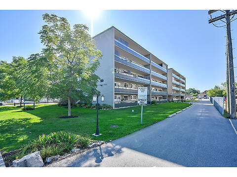 #404 - 510 Queenston Road virtual tour image