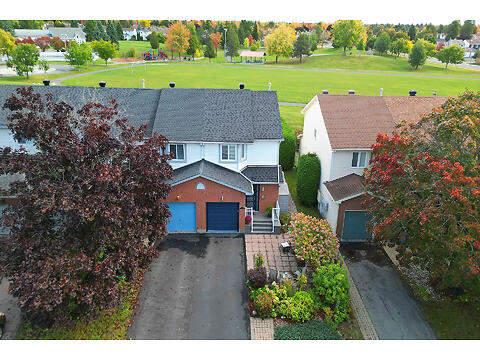 1415 Caravel Crescent virtual tour image