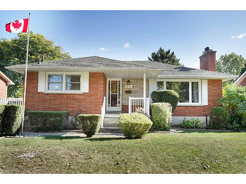1941 Royal Cres virtual tour image